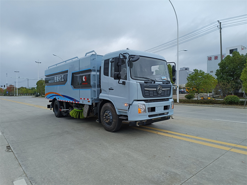 東風天錦洗掃車-東風18噸洗掃車規(guī)格型號